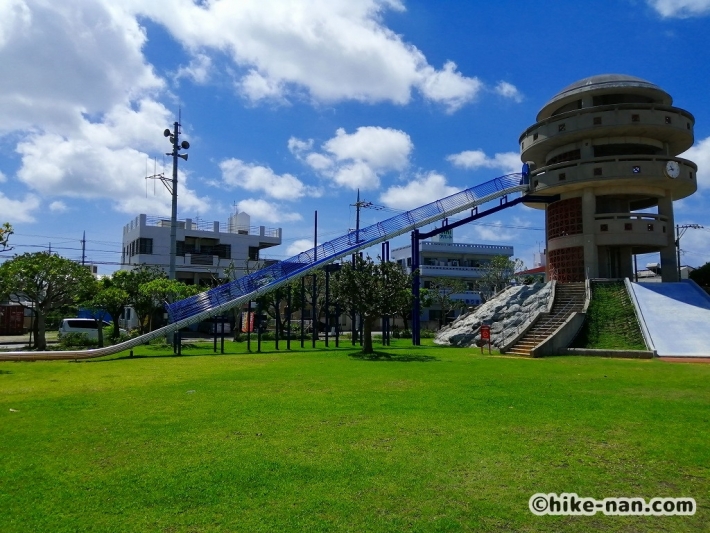 マンタ公園_巨大滑り台全体