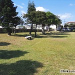【2021年】うるま市の田場児童公園は広い広場と巨大コンクリート滑り台が楽しい！_広場6